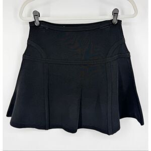 Diane Von Furstenberg Black Flote A-Line Flare Skater Mini Skirt Size Medium EUC